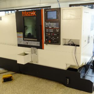 Mazak Quick Smart Turn 200 med ur5 robot CNC Dreiebenk MAZAK