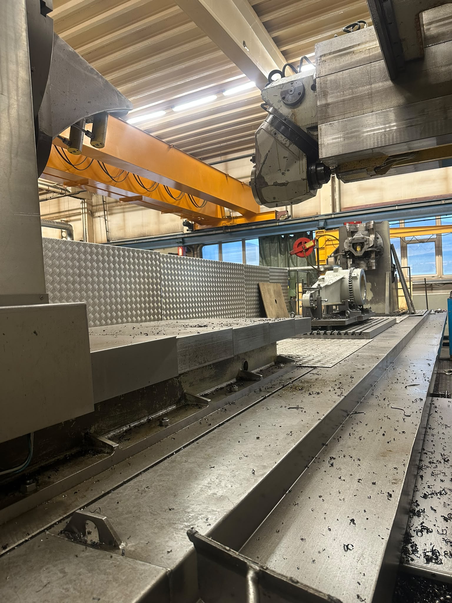 Zayer KMU 8000 CNC freseverk